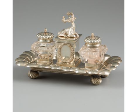 Silver inkstand, Jacob Daniel Arnoldi &amp; Johannes Willem Wielick, Amsterdam 1839. Very fine rectangular model with lobed b