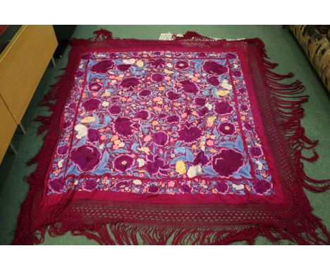Suitcase of vintage clothing, silk embroidered shawl/table cloth etc. (qty)
