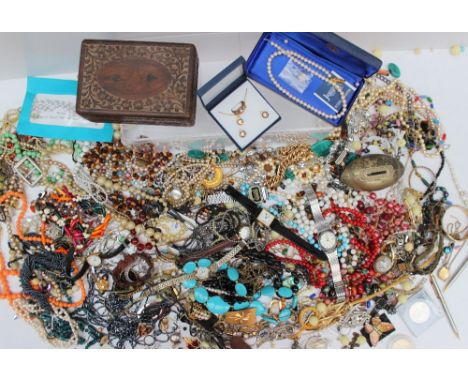 Assorted costume jewellery including wristwatches, bracelets, necklaces, cameo brooch, faux pearls, bead necklaces, marcasite