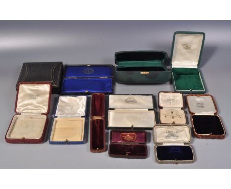 A group of 19th Century and later jewellery boxes to include a selection of sizes and shapes including tooled leather example