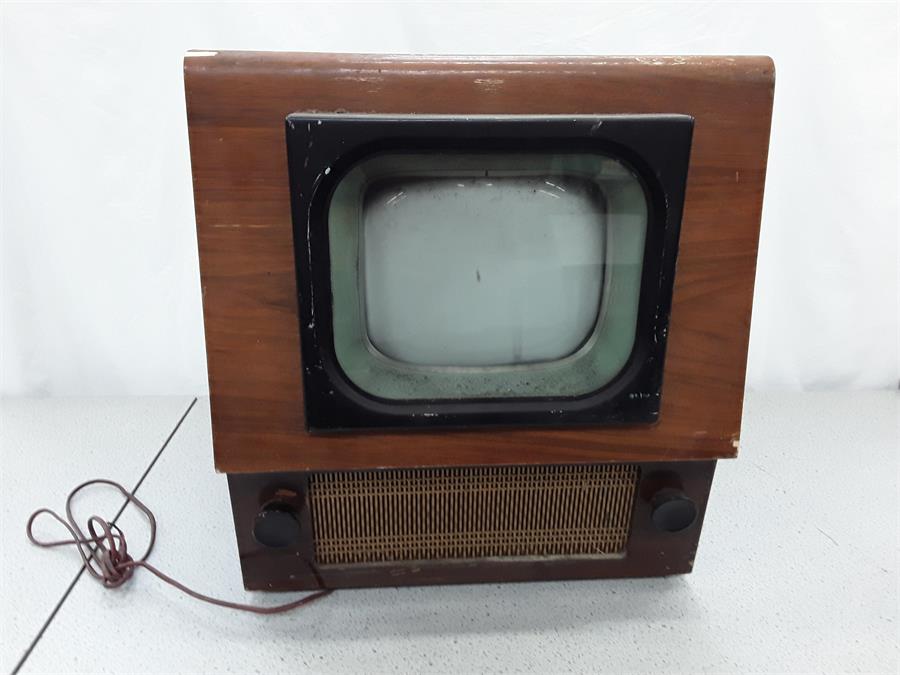 A vintage Ultra television.