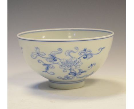 Chinese porcelain bowl having blue and white stylised foliate decoration, the underside with blue seal mark   Condition: 