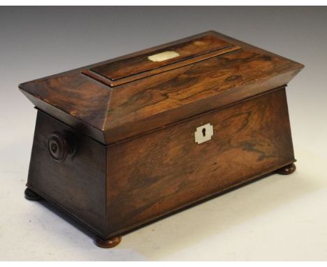Victorian rosewood sarcophagus shaped tea caddy   Condition: 
