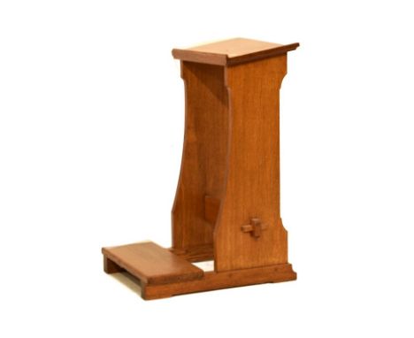 Light oak prayer kneeler   Condition: 