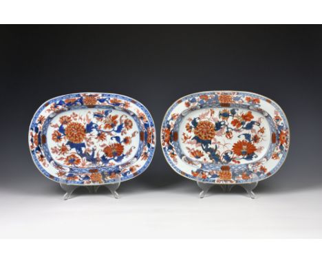 A pair of Chinese porcelain Imari decorated platters, probably Qianlong period (1736-1795), rounded rectangular form, decorat