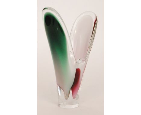 A post war Flygsfors Coquille Butterfly glass vase designed by Paul Kedelv of flared form with two elongated pulled sections 