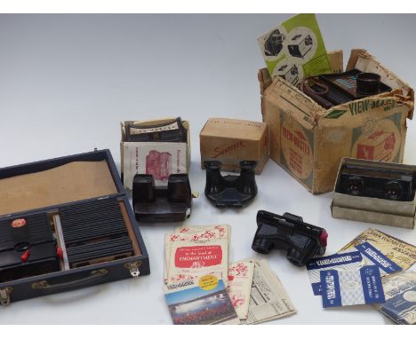 A quantity of Sawyer's View-Master viewers and discs including boxed viewers and projector, similar stereoscopic viewers etc