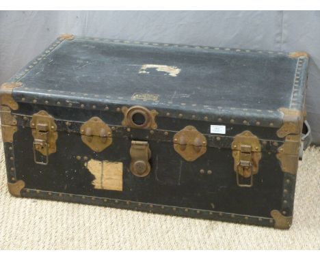 Vintage Victor Wardrobe Luggage metal bound trunk, W82cm&nbsp;