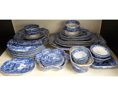 Spode Italian pattern large quantity of shaped bowls, dishes and plates, some rarer shapes, approximately 35 pieces&nbsp;
