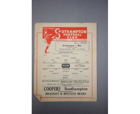 1947 Southampton v Bury single sheet football programme played 6th September 1947 in good condition with corner folds