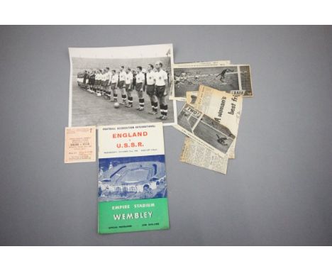 1958 England v Russia football programme and match ticket plus press photograph of the teams before kick off along with newsp