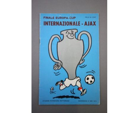 1972 Inter Milan v Ajax European Cup Final football programme played 31st May 1972 in Rotterdam, marks, creases to front over
