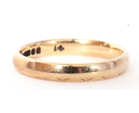 9ct gold wedding ring of plain polished design, 1.6gms, size J