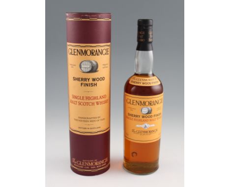 Glenmorangie Sherry Wood Finish Single Malt Scotch Whisky. Old bottling circa 1990's. 43%, 70cl.