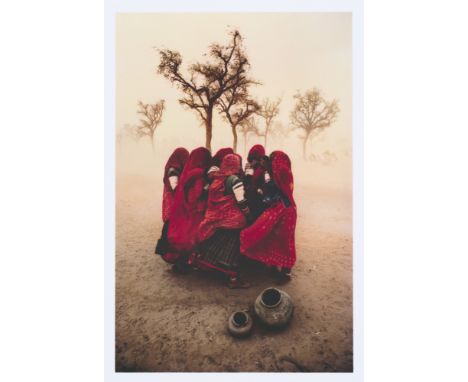 Steve McCurry (1950 Philadelphia, USA)Rajasthan, India. 1983. Späterer Abzug nach der Photographie von 1983. Digitaler c-prin