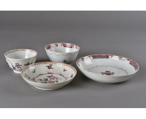 A set of three Samson tea bowls and saucers, plus a smaller example with different decoration (8) 