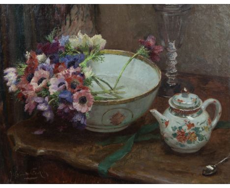 Jef VAN DE FACKERE (1879-1946)Oil on canvas Flowers with Chinese Imari teapot, signed.Olie op doek Bloemen met Chinese Imari 