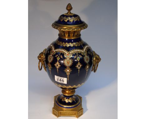 LARGE ORNATE MINTON STYLE POT POURRI ON GILT STAND