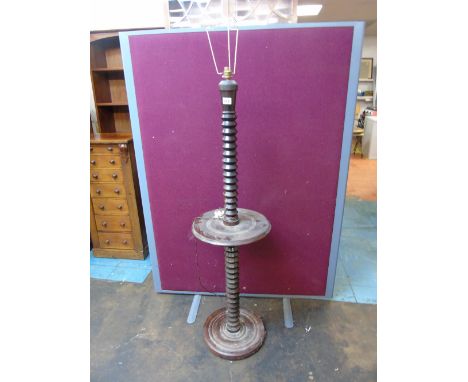 WOODEN STANDARD LAMP