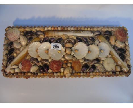 LARGE BOX DECORATED WITH SHELLS