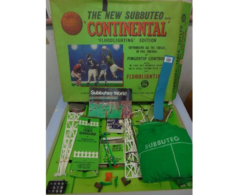 VINTAGE BOXED SUBBUTEO