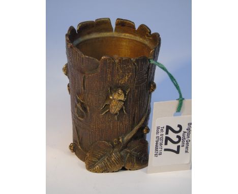 POSSIBLE MEIJI PERIOD JAPANESE POT SHOWING INSECTS ON A TREE TRUNK