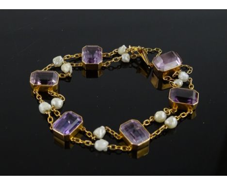 An unmarked gold amethyst and pearl bracelet, 12g.