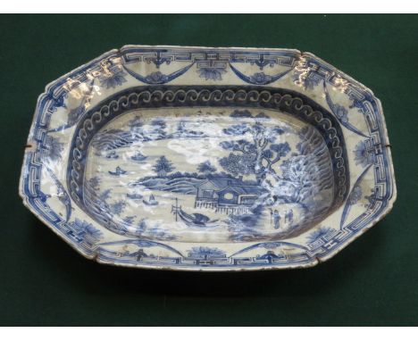19th CENTURY ORIENTAL BLUE AND WHITE CERAMIC DEEP OCTAGONAL BOWL 