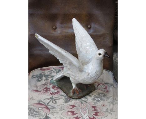 GLAZED STUDIO POTTERY STYLE CERAMIC BIRD 