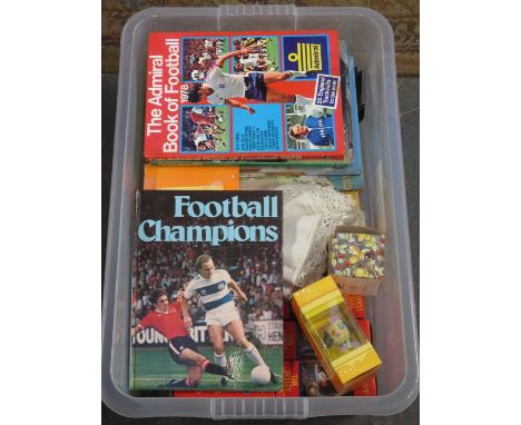 SUNDRY LOT INCLUDING CHILDREN'S VOLUMES, TETLEY COLLECTABLE FIGURES AND EMBROIDERED SOUVENIR ITEM