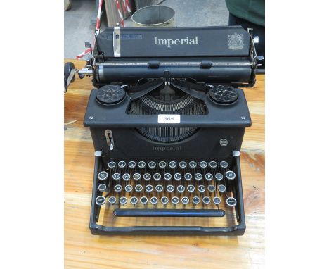 VINTAGE IMPERIAL TYPEWRITER 