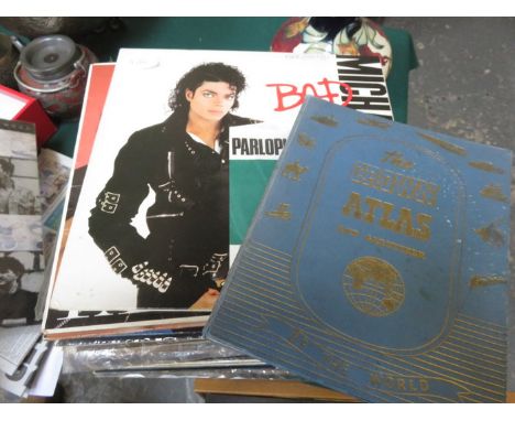 PARCEL OF VARIOUS VINYL RECORDS INCLUDING DURAN DURAN, MICHAEL JACKSON, TOM JONES ETC. 