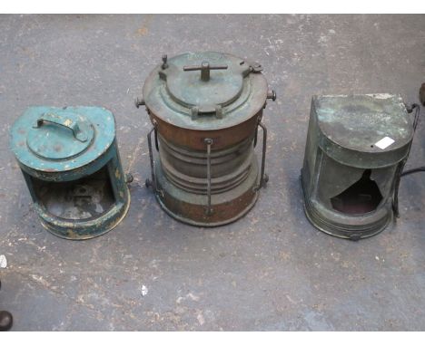 VINTAGE COPPER SHIP'S LIGHT PLUS TWO OTHER LIGHTS (AT FAULT)