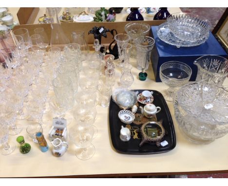A mixed quantity of tea services and glassware, to include Royal Doulton 'Reflection', Wedgewood 'Ice Rose', Royal Worcester,