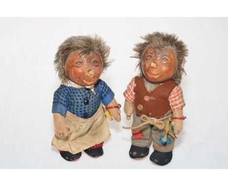 Pair of Steiff hedgehog dolls, 18cm.