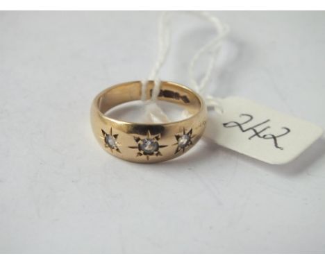 9ct three stone gypsy ring approx. size K     