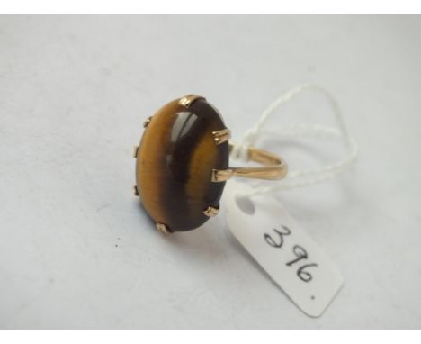 9ct Cat Eye ring – size M        