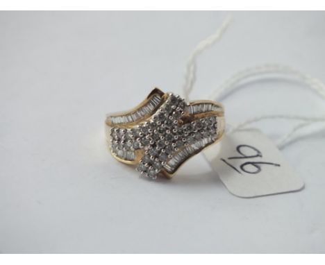 Another smaller similar ring approx. size K     