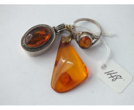 Two silver &amp; amber pendants and a silver &amp; amber ring 14.5g inc  