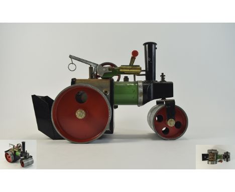 Mamod Live Steam Roller. 