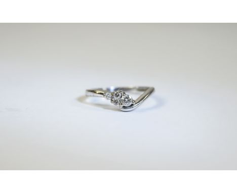 18ct White Gold Diamond Set Dress Ring. Fully Hallmarked. Diamond Weight 20 pts. Marked to Shank. 