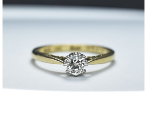 18ct Gold Set Single Stone Diamond Ring. Marked 18ct. The Round Cut Diamond of Good Colour - Please See Photo. Est Diamond We