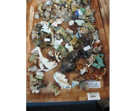Tray of assorted Wade Whimsies and other ceramic animals (various).