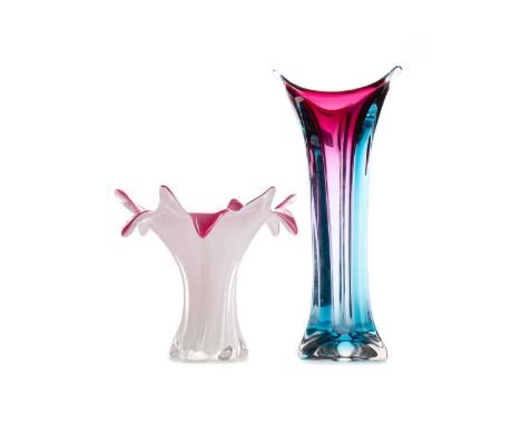 MURANO SOMMERSO GLASS VASE,of triangular form, with everted rim, in blue and purple tones, 35.5cm high, along with another gl