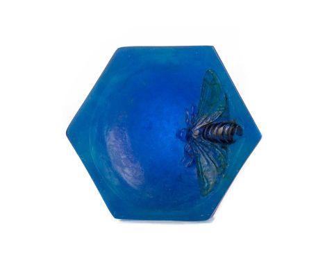 FRANÇOIS-EMILE DÉCORCHEMONT (FRENCH 1880-1971), PATE-DE-VERRE DRAGONFLY CENTREPIECE,circa 1920, hexagonal form, moulded with 
