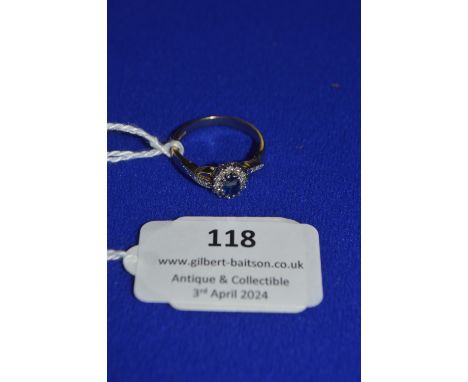 9ct Gold Ring Size: R ~3.3g 