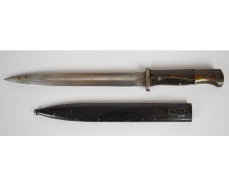 German 84/98 pattern bayonet with flash guard, maker's mark J. A Henckels to ricasso, a 25cm fullered blade and scabbard. PLE