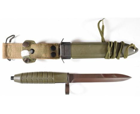 German G3 bayonet with 16cm single edged blade, scabbard and frog.&nbsp;PLEASE NOTE:- Before bidding please ensure that you a