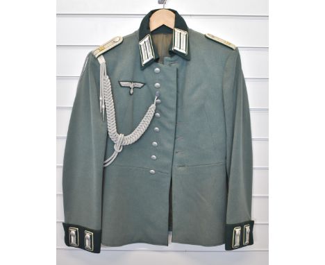 German WW2 Nazi Third Reich Officer's tunic with eagle breast badge, 'Administration' insignia to shoulder flaps, rank insign
