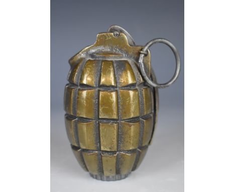 British inert Mills bomb / hand grenade, number 36 MRK1 to screw in base